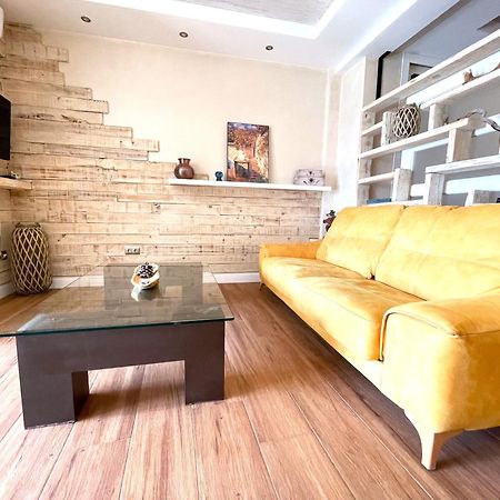 Loft'N Love With Parking And Views روندا المظهر الخارجي الصورة